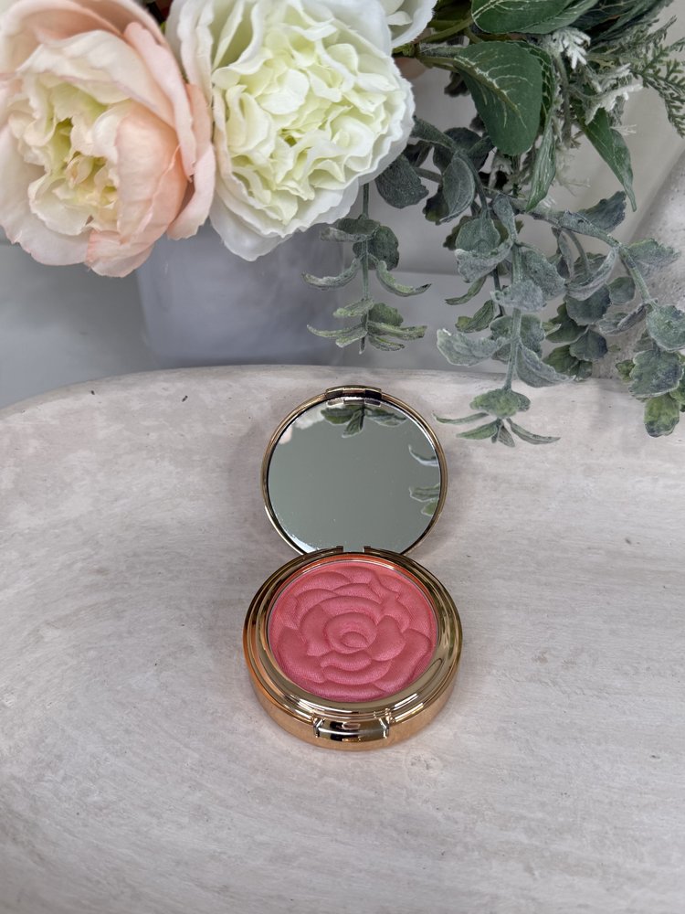 Luminous Powder Blushes